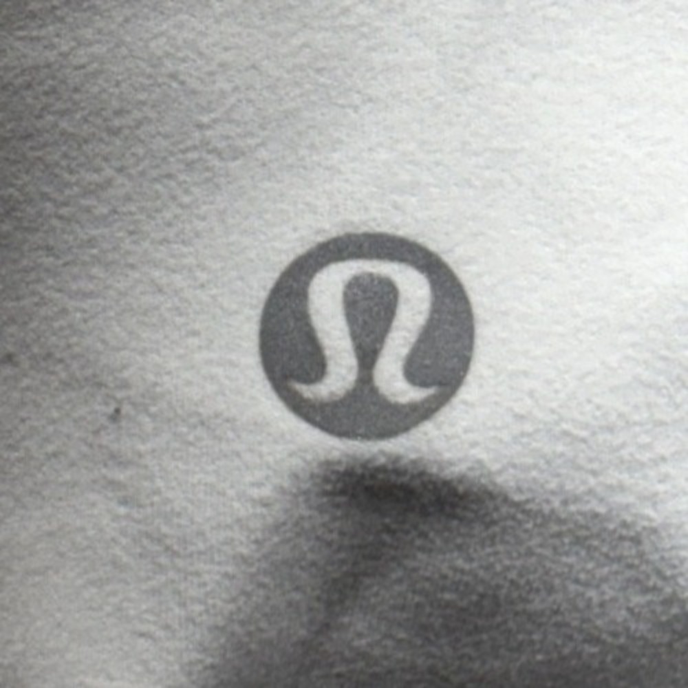 Lululemon Shirt Women 6 White Align Cop Tank Top Bra Padded Athleisure Yoga Run - Picture 3 of 4